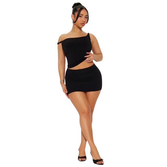 2/$15 Fashion Nova Melanie Micro Mini Skirt Set- Black and Tan - Picture 1 of 7